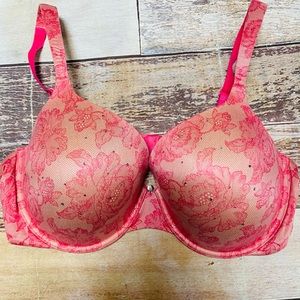 Victoria's Secret Lined Perfect Coverage size 40D